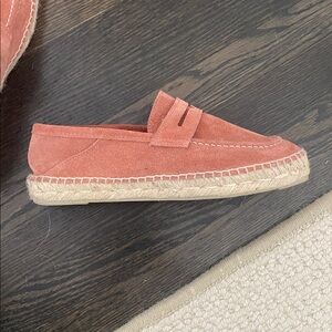 EUC Manebi (size 40)